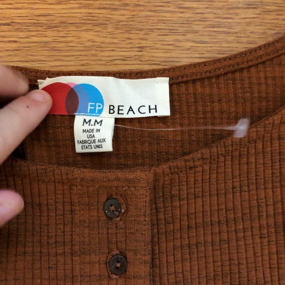 🔥 Free people HOT HOT short set 🔥 - Picture 3 of 6